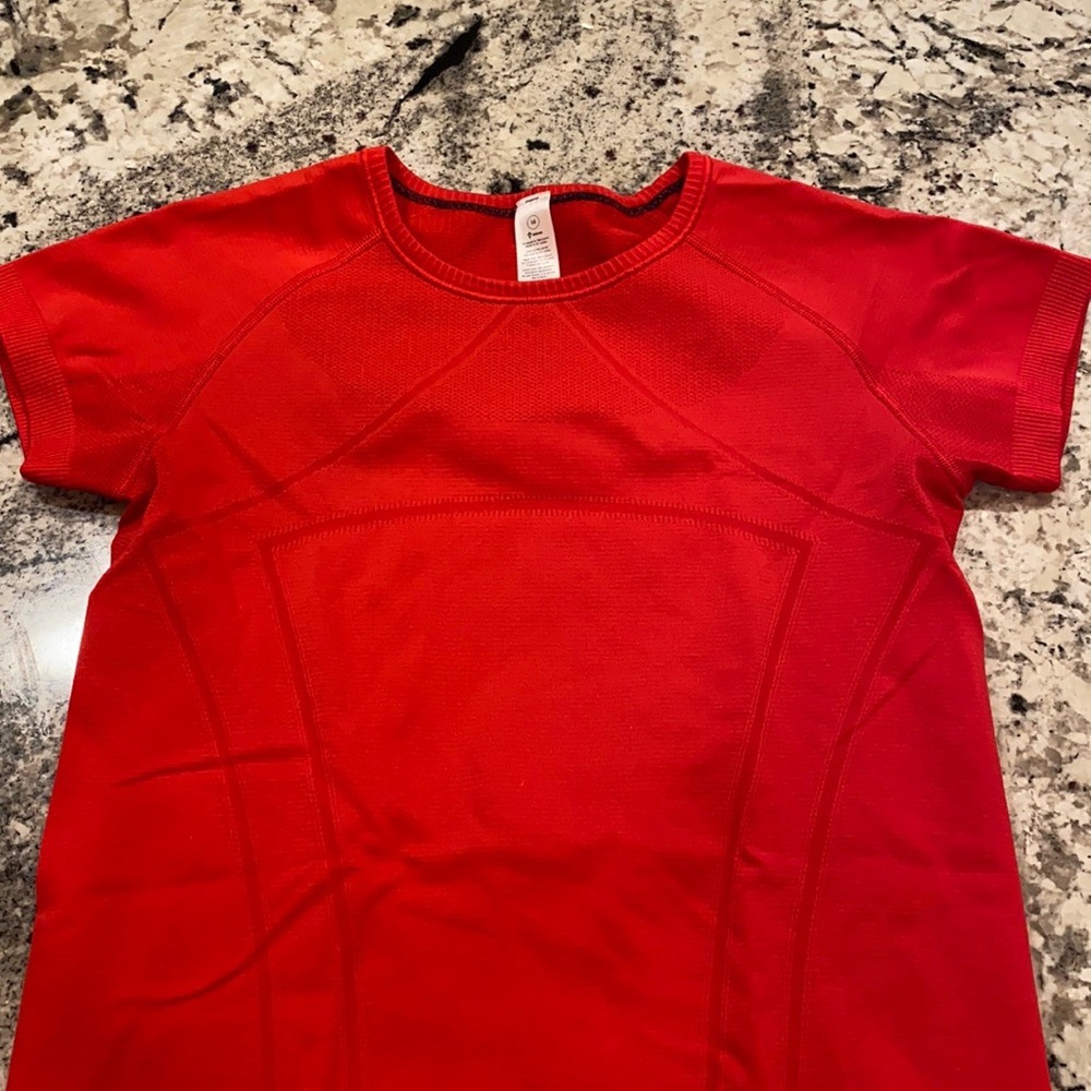 Ivivva Red. Excellent condition